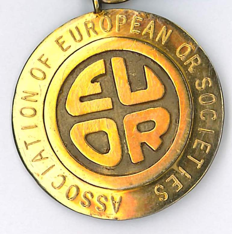 Eur_gold_medal_awers